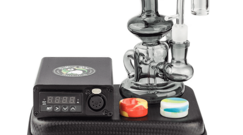 Portable electronic dab rig with silicone containers